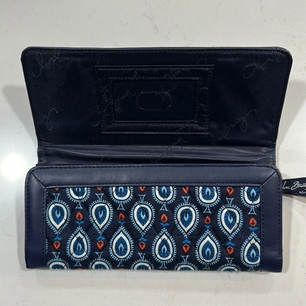 Vera Bradley Marrakesh Motifs Trifold Quilted Wallet in Navy Blue